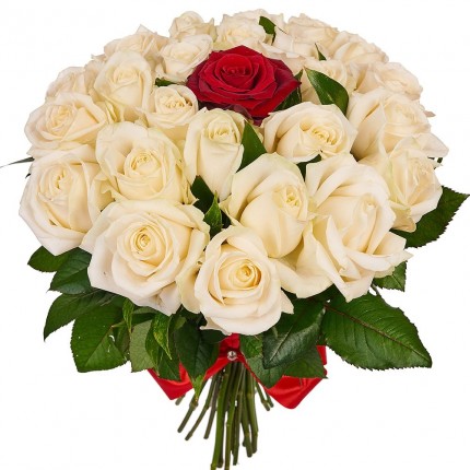 Букет №201 (25 белых роз Аваланш и красных роз Ред Наоми)