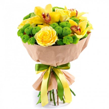 Букет из желтых роз, зеленых хризантем и желтых орхидей №239