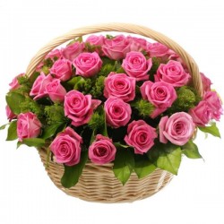 Корзинка №7 (35 розовых роз Ревайвал с зеленью)