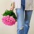 Букет №193 | 25 розовых роз Ревайвал с атласной лентой