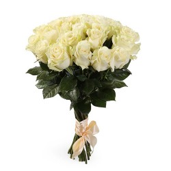 Букет из 21 белой розы Мондиаль №62